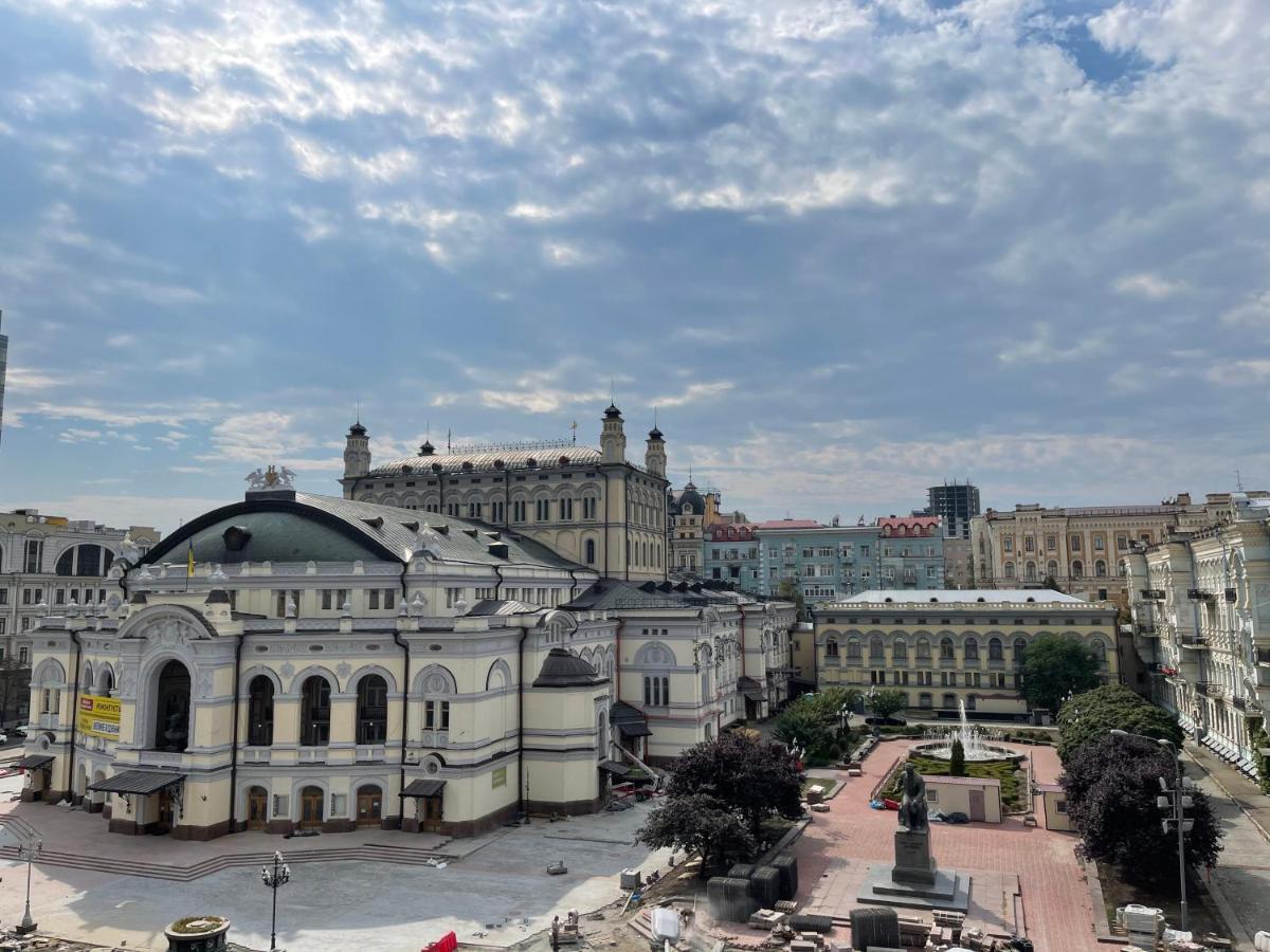 Amazing Opera View Leilighet Kiev Eksteriør bilde